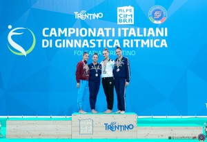 podio specialita sfe02608 copia simone ferraro ph